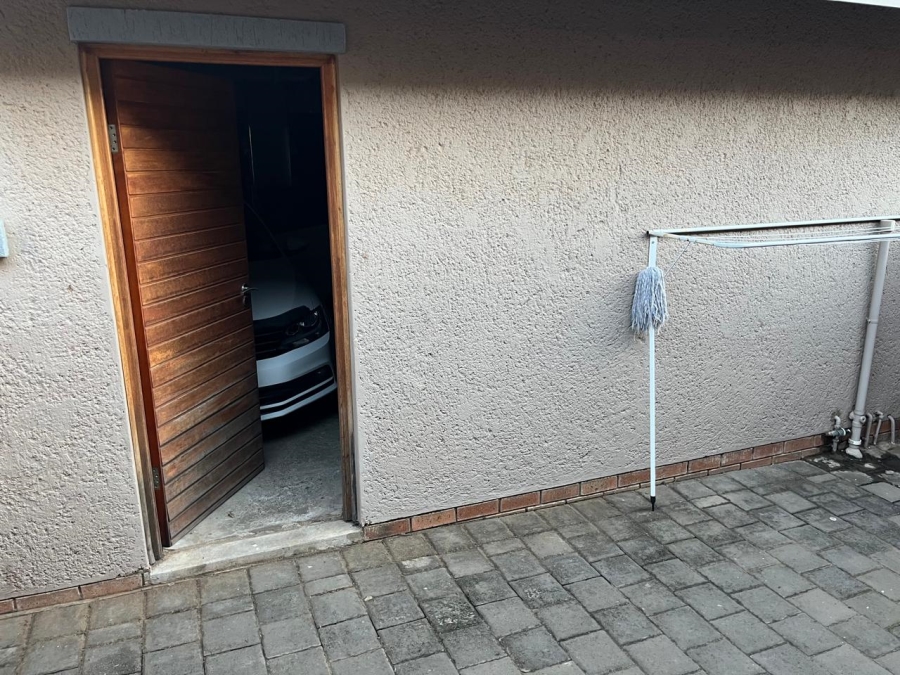To Let 2 Bedroom Property for Rent in Heuwelsig Free State